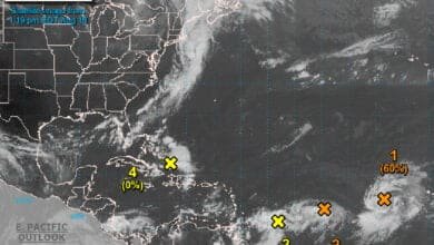 El Centro de Huracanes en alerta_ cuatro perturbaciones activas en el Atlántico