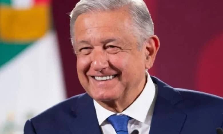 AMLO dice ganar apuesta tras la designación de Xóchitl Gálvez como candidata de la oposición