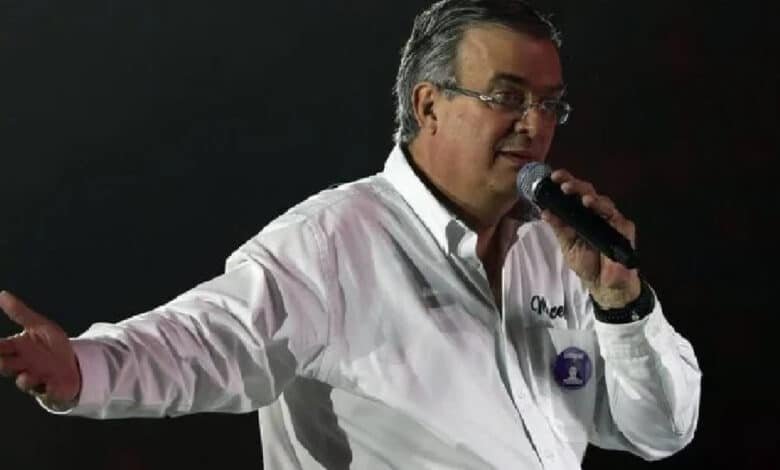 Marcelo Ebrard advierte desorden en encuestas de Morena