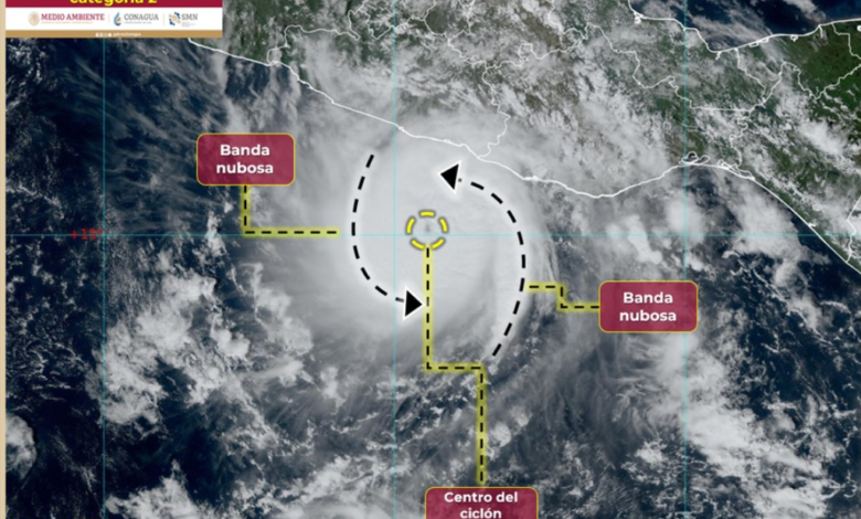 Otis se intensifica a huracán categoría 2; se dirige a Acapulco