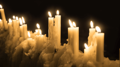 Se niega a morir tradición de “quema de velitas” en Día de Muertos