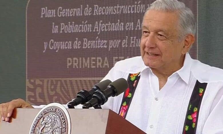 AMLO.