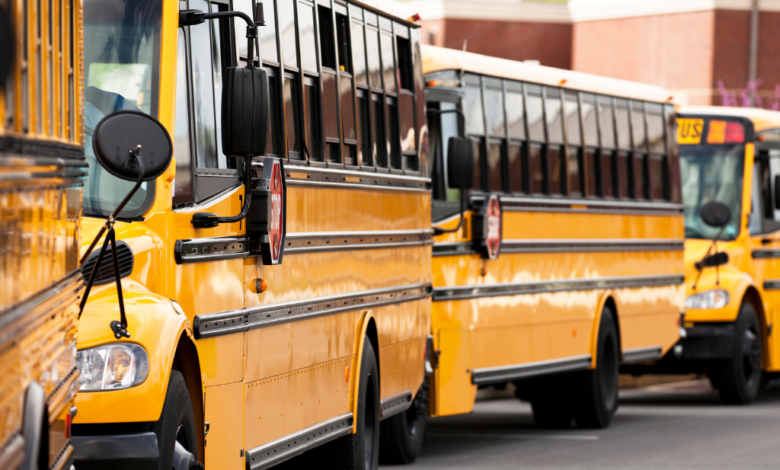 Transporte escolar supera crisis por pandemia