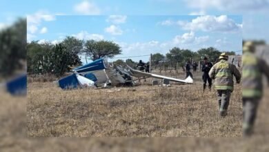 Avioneta de escuela de pilotos se desploma en Aguascalientes; hay 2 heridos