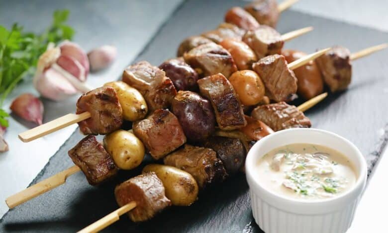 Brochetas.