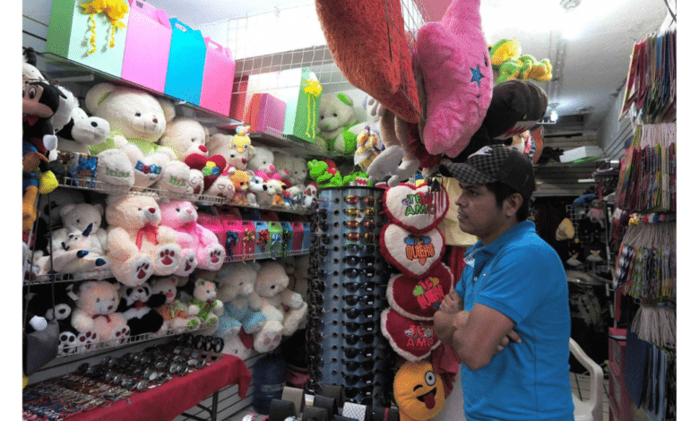 Comerciantes de Villahermosa están listos para ventas del Día de San Valentín