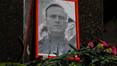 El Kremlin entrega el cuerpo de Alexéi Navalni a su familia para darle una despedida digna