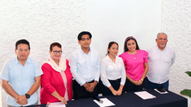 Estudiantes ganan premio nacional por bioplástico que reduce contaminación
