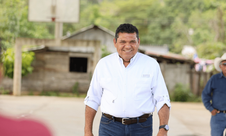 Morena 'arrasará' el 2 de junio en todos los cargos en disputa Javier May