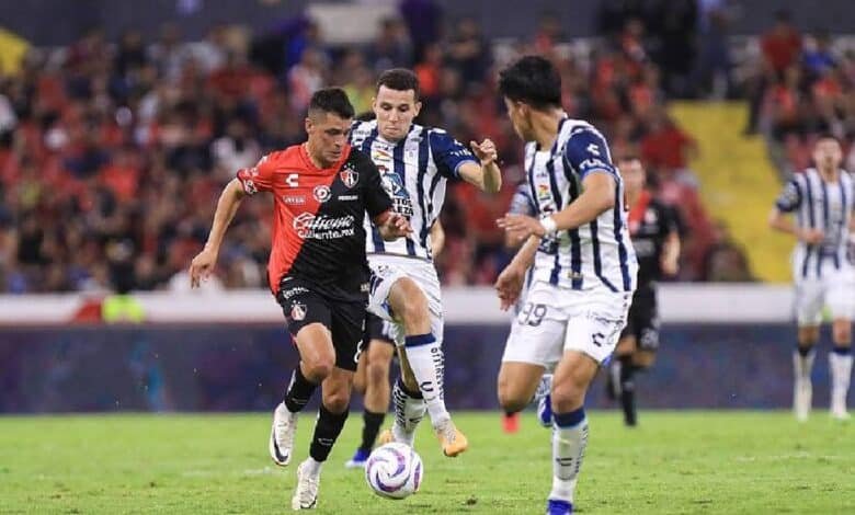 Con voltereta los Tuzos vencen a los Zorros