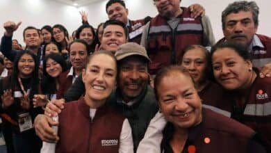 Sheinbaum critica bono a consejeros del INE por elecciones