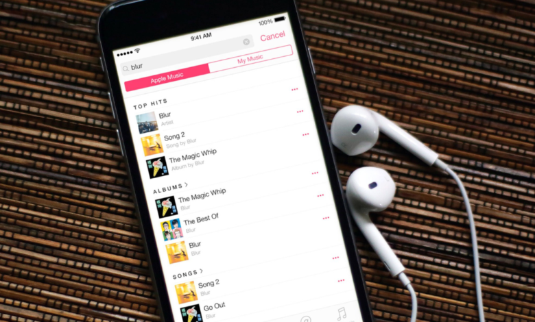 Multan a Apple por darle prioridad a su propio servicio de música