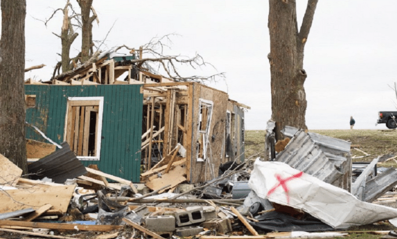 Tornados y granizo gigante causan destrozos en México y Estados Unidos