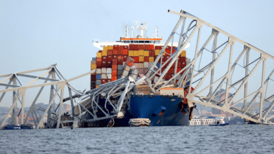 Puente en Baltimore colapsa tras ser golpeado por un barco; hay varios desaparecidos