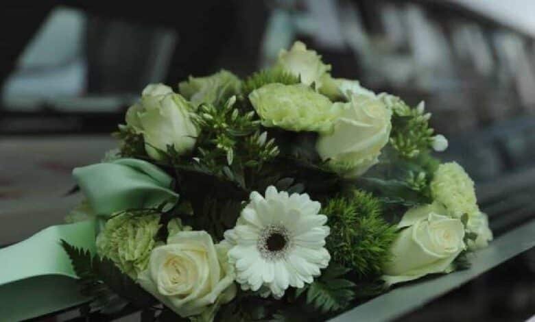 Investigan funeraria tras hallazgo de cuerpos en Inglaterra