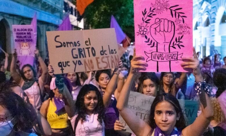 Piden colectivos feministas a candidatos reforma judicial
