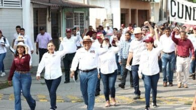 Mujeres serán prioridad y entregarán escrituras de viviendas, afirma Javier May Rodríguez