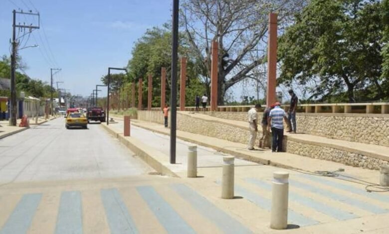 Busca Canaco le autoricen crear 200 cajones de estacionamiento en el Malecón
