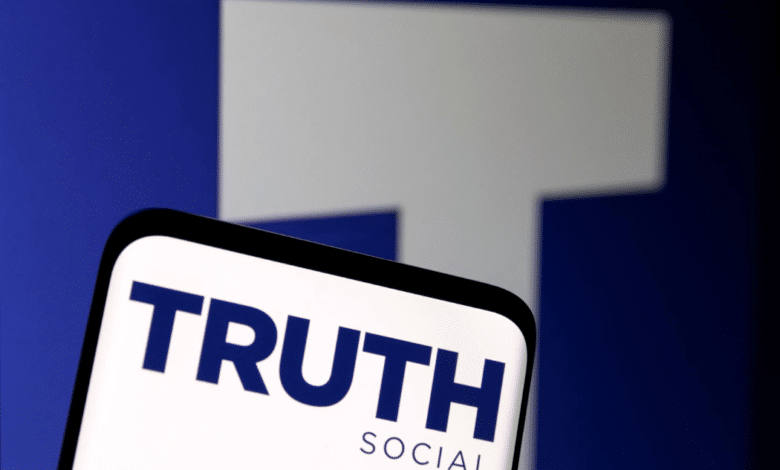 Truth Social, la red social de Trump comenzará a cotizar en la bolsa