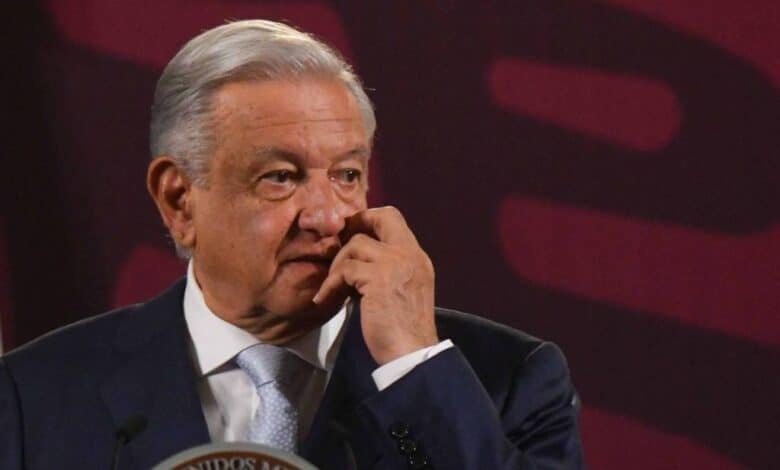 AMLO derchos.