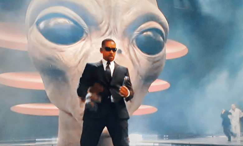 Will Smith reaparece en el escenario del Coachella junto a J Balvin
