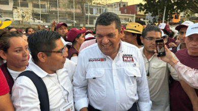 Javier May.