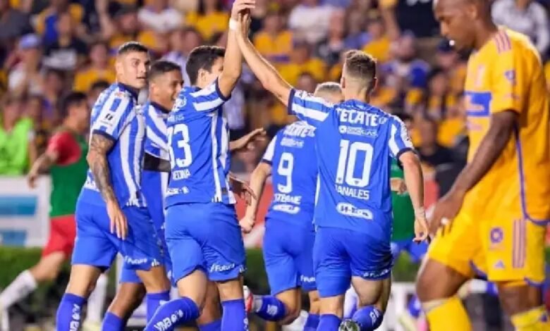 Monterrey se impone a Tigres en el Volcán