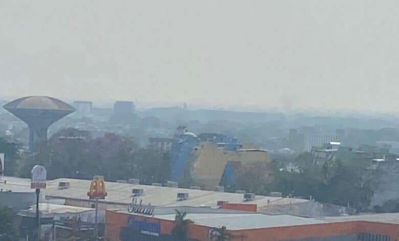 El cielo de Villahermosa lleno de bruma por alta concentración monóxido de carbono