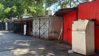 Desorden en estacionamientos de condominios de departamentos de interés social en Villahermosa