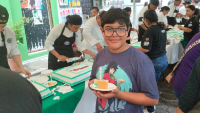 Celebran 460 aniversario de Villahermosa con partida de pastel