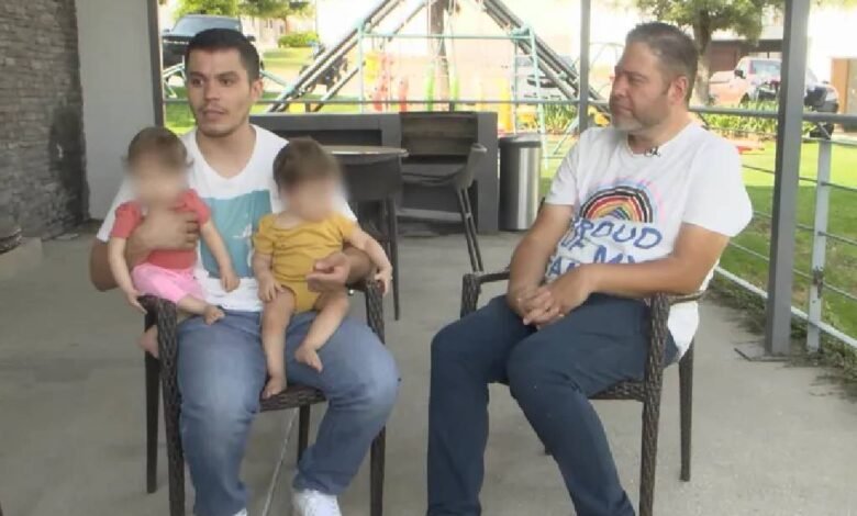 Familia homoparental registra a primeros hijos de vientre subrogado