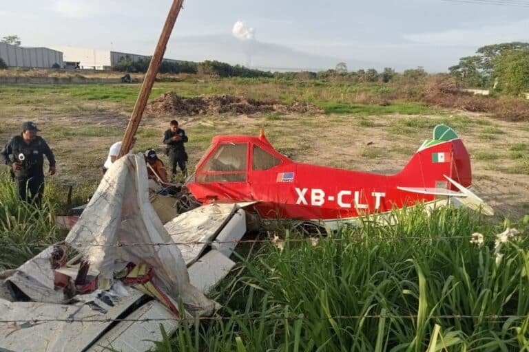 Se desploma avioneta y muere piloto en Ranchería Plátano y Cacao