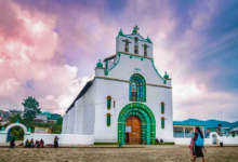 ¿Sabías que en Chiapas hay una iglesia en honor a la Coca-Cola? La Iglesia de San Juan Chamula