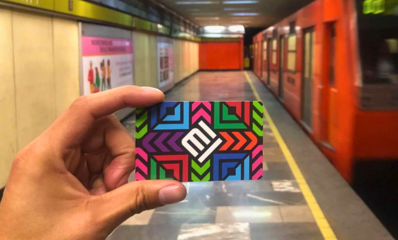 Mujer espía a su pareja con la tarjeta del Metro CDMX ¡te decimos cómo lo hizo!