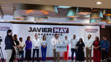 Presenta Javier May gobierno paritario