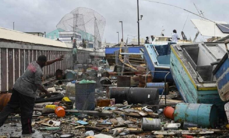 Cobra sus primeras 5 vidas el huracán Beryl; se acerca a la Península de Yucatán
