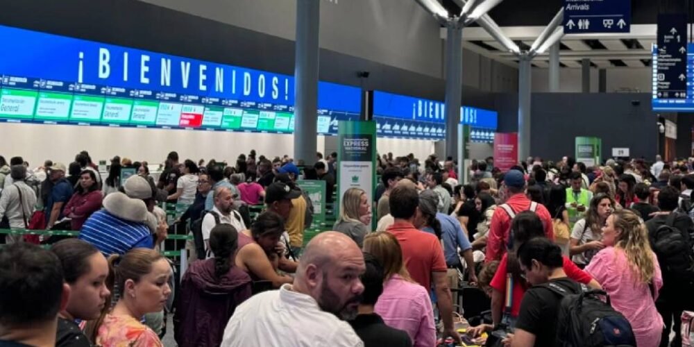 "Error fatal": Apagón informático afecta a aerolíneas, bancos y medios en todo el mundo