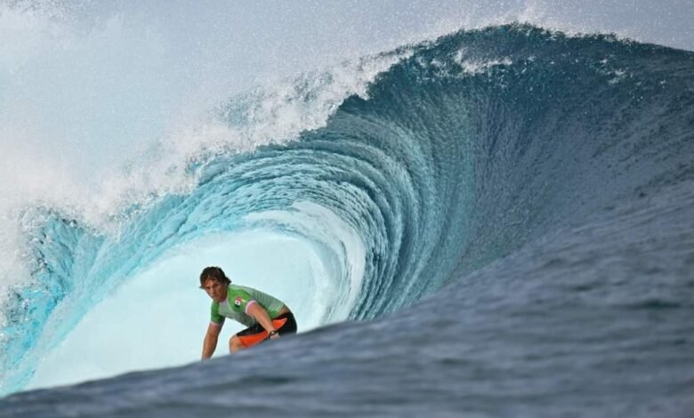 Alan Cleland luce en primera participación de México en surf