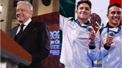 AMLO felicita a clavadistas por medalla de plata