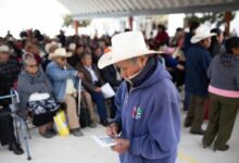 Avanza reducción a 65 años para pensión de adultos mayores