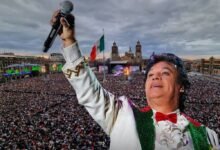 Proyectarán en el Zócalo capitalino concierto de Juan Gabriel