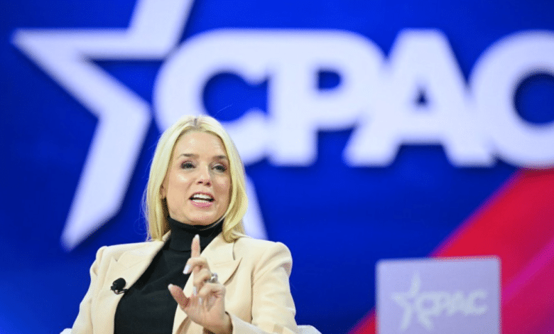 Pam Bondi, la nueva apuesta de Trump para liderar el Departamento de Justicia