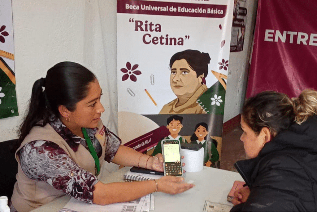 Recoge tu tarjeta de la Beca Rita Cetina; estos son los documentos que ...