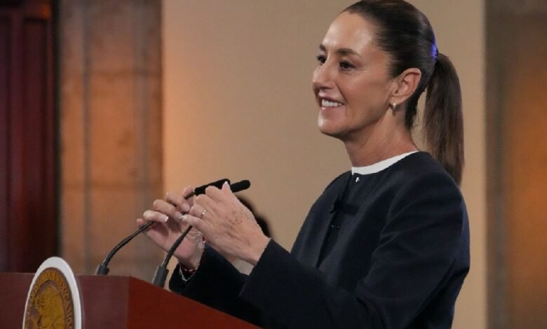 Habrá cambio de cónsules mexicanos en EU, adelanta Sheinbaum