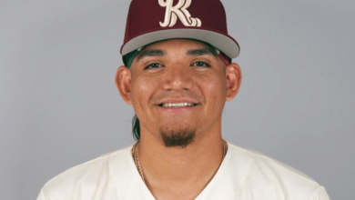 Los Rangers de Texas promoverían al mexicano Osuna a Grandes Ligas