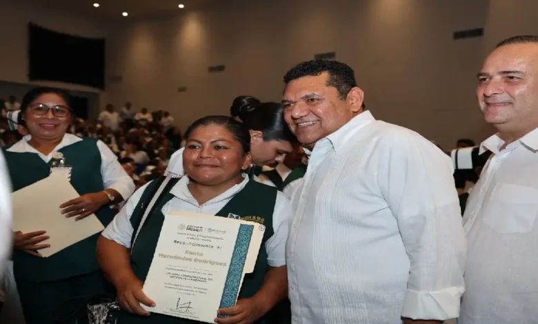 Reconocen labor de enfermeras y enfermeros del IMSS-Bienestar en Tabasco