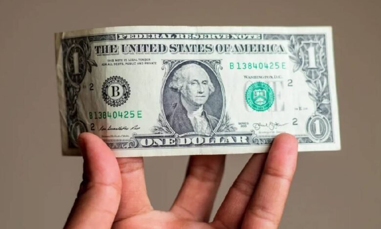 Dólar abre a la baja en 19.33 pesos al mayoreo. (Foto de internet)