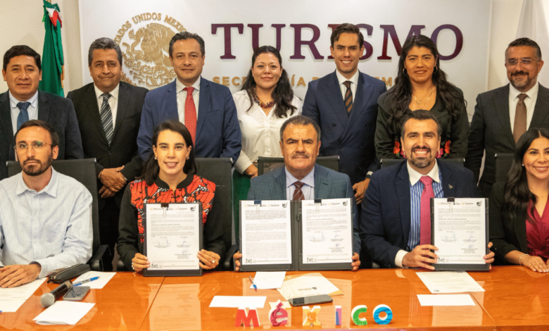 Educación para el turismo Sectur e INEA firman convenio para erradicar el rezago educativo