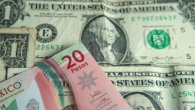 El peso mexicano se fortalece_ dólar cae a su nivel más bajo en 10 meses