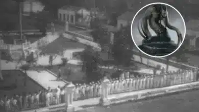 Leyenda Urbana El Hombre Serpiente de Cunduacán el guardián de la Noche y la Justicia